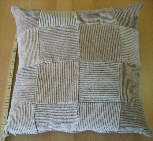Kissenbezug Cord beige mit Karos