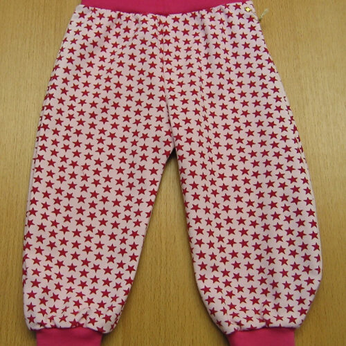 Kinderhose Jersey 74 rote Sterne auf hellrosa