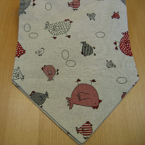 Tischläufer (sF) Canvas natur (Leinenlook) mit "flotten" Hühnern (30x100)