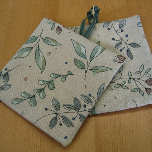 Topflappen Canvas natur (Leinenlook) mit grünen Blättern
